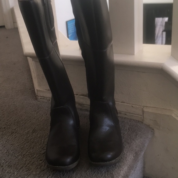 clarks long brown boots